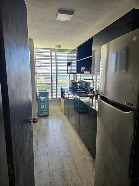 Departamento reciclado en venta Torre Marina I
